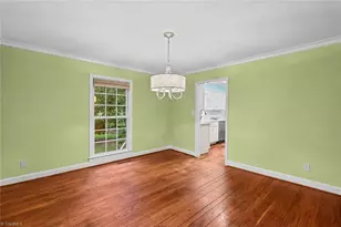 809 Hillcrest Dr, High Point, NC 27262 - Photo 11
