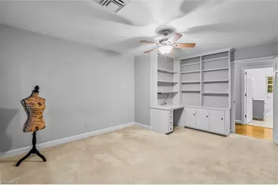 809 Hillcrest Drive, High Point, NC 27262 - Photo 37