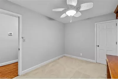 809 Hillcrest Drive, High Point, NC 27262 - Photo 39