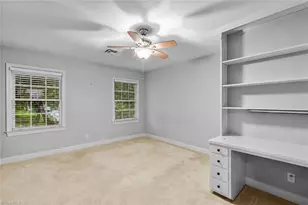 809 Hillcrest Dr, High Point, NC 27262 - Photo 35