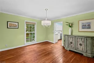 809 Hillcrest Dr, High Point, NC 27262 - Photo 11