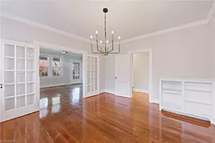 1015 S Hawthorne Rd, Winston-Salem, NC 27103 - Photo 7