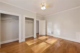 1015 S Hawthorne Rd, Winston-Salem, NC 27103 - Photo 15
