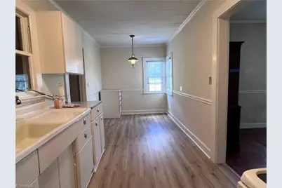 1394 Forrest Drive, Mount Airy, NC 27030 - Photo 11