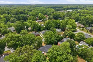 2208 Granville Rd, Greensboro, NC 27408 - Photo 37