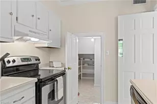 371 Hanover Arms Ct, Winston-Salem, NC 27104 - Photo 13