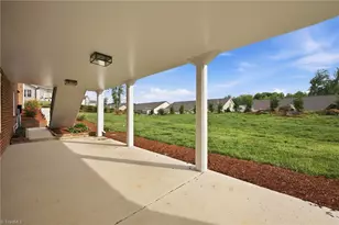 1041 Stowe St, Burlington, NC 27215 - Photo 47