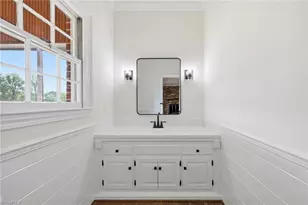 1041 Stowe St, Burlington, NC 27215 - Photo 23