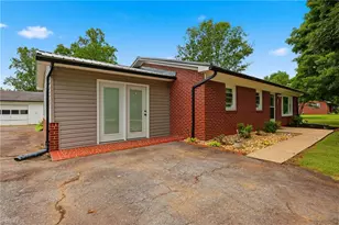 400 John McGrady Rd, North Wilkesboro, NC 28659 - Photo 3