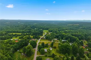 400 John McGrady Rd, North Wilkesboro, NC 28659 - Photo 41