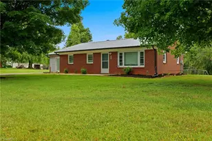 400 John McGrady Rd, North Wilkesboro, NC 28659 - Photo 37