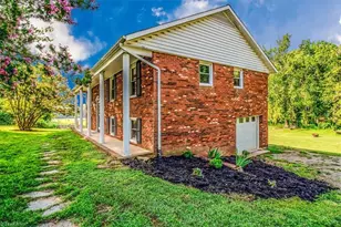 2910 Old Hwy 60, Ronda, NC 28670 - Photo 5