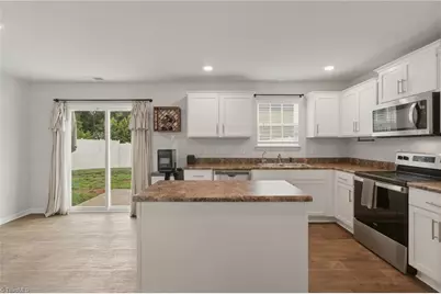 4011 Bobtail Court, Greensboro, NC 27301 - Photo 11
