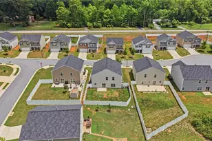 4011 Bobtail Ct, Greensboro, NC 27301 - Photo 3