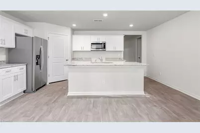 1015 Slingshot Drive, Archdale, NC 27263 - Photo 5