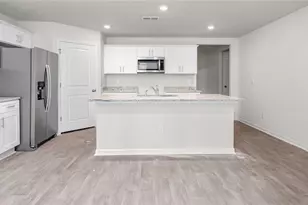 1015 Slingshot Dr, Archdale, NC 27263 - Photo 5