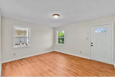 732 Jefferson Street, Eden, NC 27288 - Photo 5