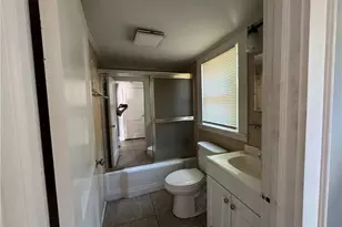 1728 Sharpe Rd, Burlington, NC 27217 - Photo 5