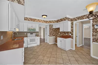 770 Somerset Drive, Winston-Salem, NC 27103 - Photo 17