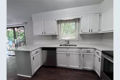 309 Elmhurst Avenue, High Point, NC 27262 - Photo 7