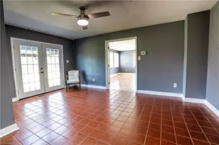 1437 Price Rd, Eden, NC 27288 - Photo 11