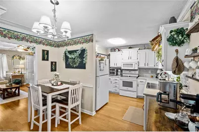 736 Salem Street #2, Thomasville, NC 27360 - Photo 9
