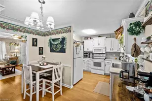 736 Salem St, Thomasville, NC 27360 - Photo 9