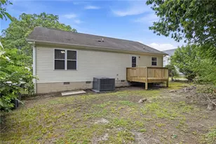 1111 Caldwell St, Greensboro, NC 27406 - Photo 25