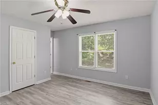 1111 Caldwell St, Greensboro, NC 27406 - Photo 13