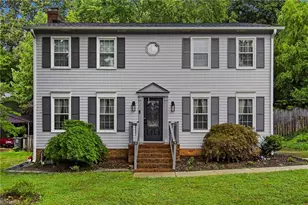 8 Sage Brush Ct, Greensboro, NC 27409 - Photo 1