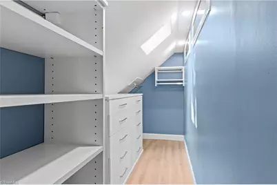 2117 N Peace Haven Road, Winston-Salem, NC 27106 - Photo 23
