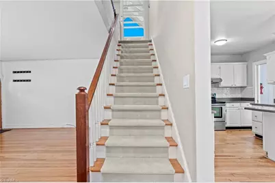 2117 N Peace Haven Road, Winston-Salem, NC 27106 - Photo 5