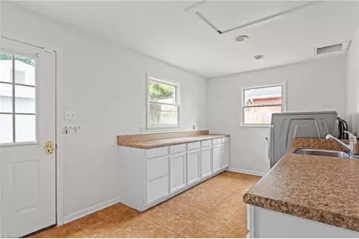 3415 Dogwood Drive, Greensboro, NC 27403 - Photo 25