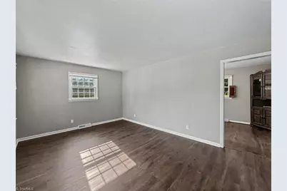 4109 Beckford Drive, Greensboro, NC 27407 - Photo 5