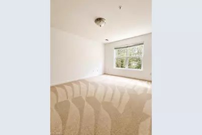 7104 W Friendly Avenue #207, Greensboro, NC 27410 - Photo 11
