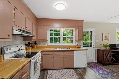 6309 Warwick Drive, Pleasant Garden, NC 27313 - Photo 11