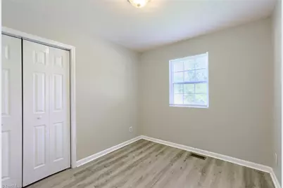 2204 Gable Way, High Point, NC 27262 - Photo 13