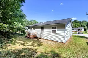 2204 Gable Way, High Point, NC 27262 - Photo 17