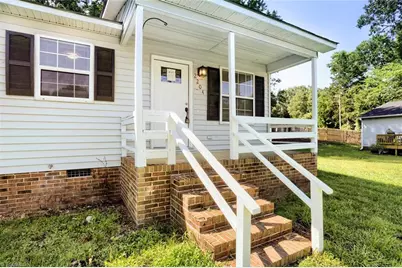 2204 Gable Way, High Point, NC 27262 - Photo 3
