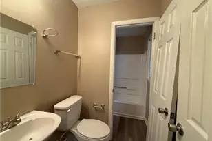 1 Preyer Ct, Greensboro, NC 27405 - Photo 5