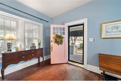641 S Hawthorne Road, Winston-Salem, NC 27103 - Photo 7