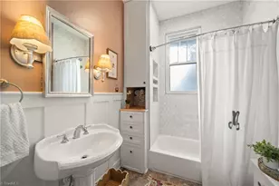 641 S Hawthorne Rd, Winston-Salem, NC 27103 - Photo 33
