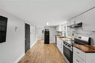 2211 Fairfax Rd, Greensboro, NC 27407 - Photo 3