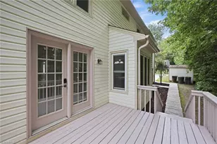 1 Downing Ridge Ct, Greensboro, NC 27407 - Photo 25