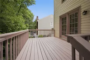 1 Downing Ridge Ct, Greensboro, NC 27407 - Photo 7