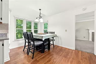 1 Downing Ridge Ct, Greensboro, NC 27407 - Photo 5