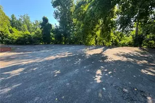 656 N Bridge St, Elkin, NC 28621 - Photo 11
