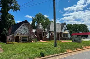 656 N Bridge St, Elkin, NC 28621 - Photo 3