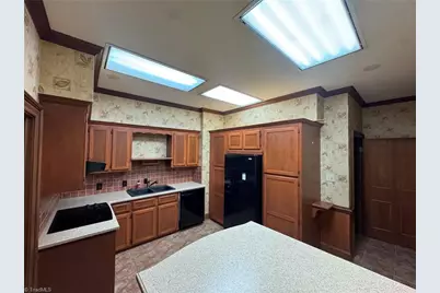656 N Bridge Street, Elkin, NC 28621 - Photo 37