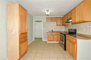 617 Radford St, High Point, NC 27260 - Photo 5